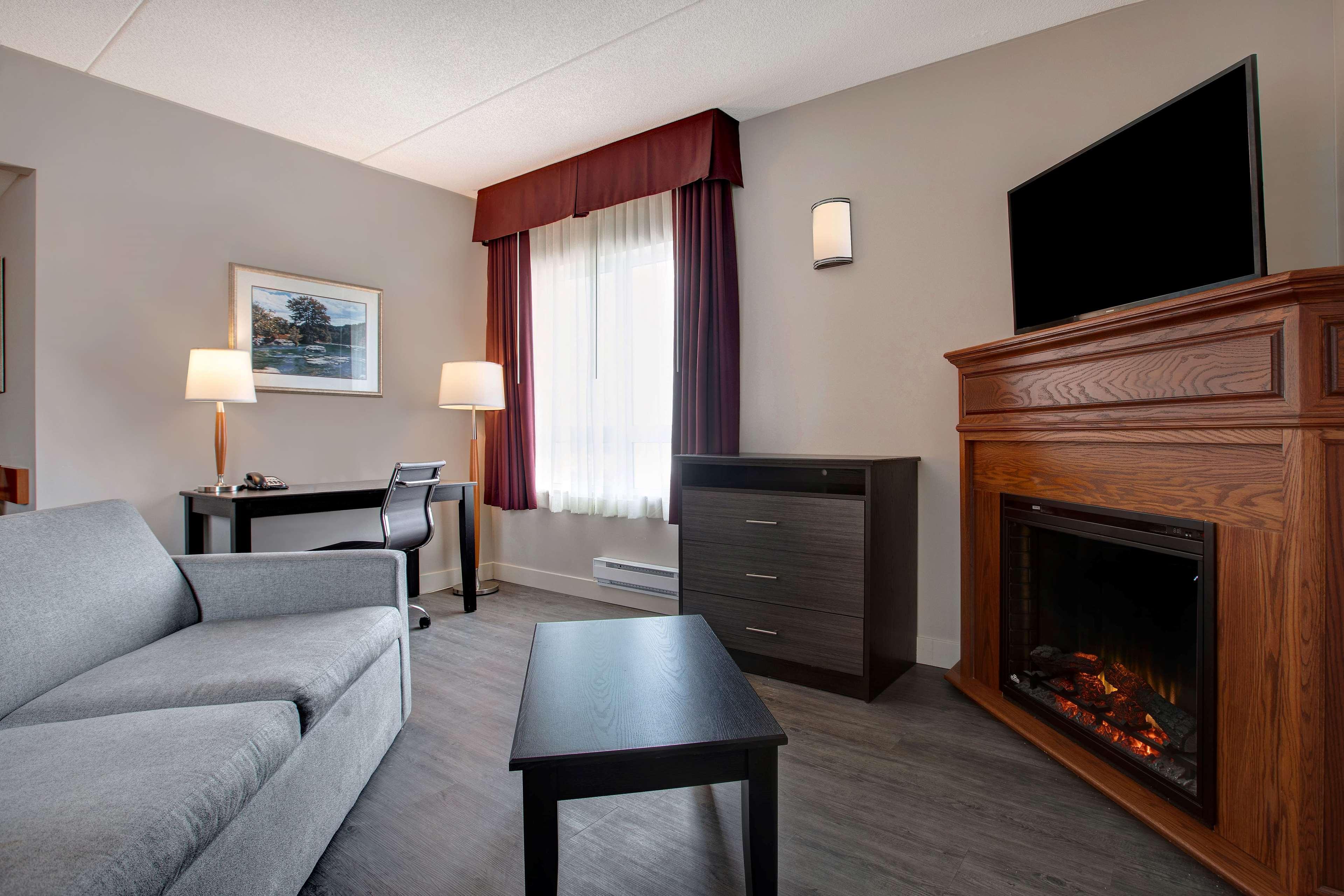 Days Inn & Suites By Wyndham Collingwood Kültér fotó